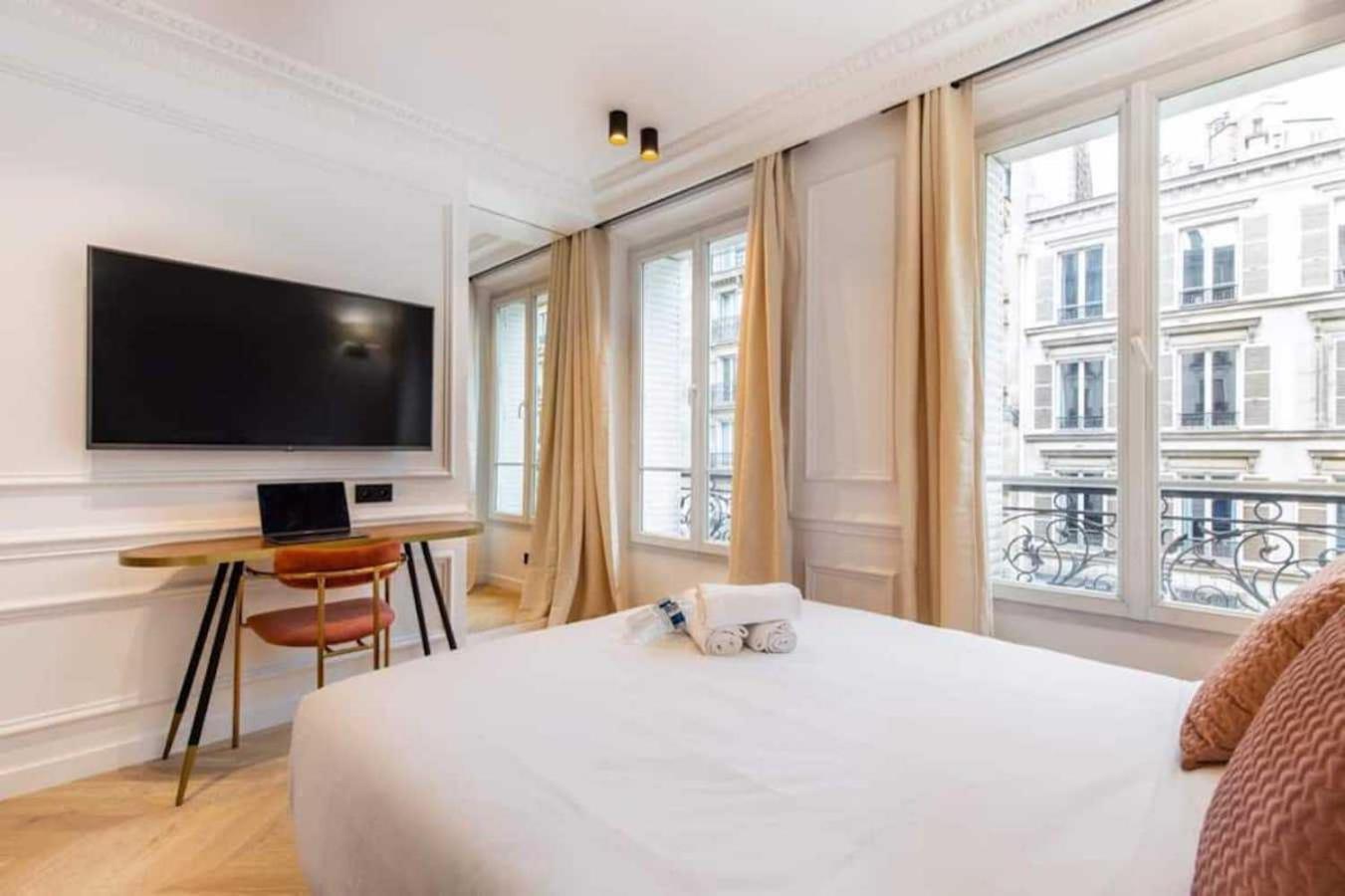 Newly Rebuilt By Architect - Center Of Paris Lägenhet Exteriör bild